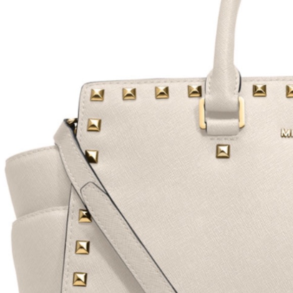 Extra large, Michael Kors, Selma, and cream with gold studs EXCELLENT CONDITION - Picture 2 of 11
